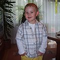 Pozowanie specjalnie dla cioci Agatki:) Koszula jest cooool ;)