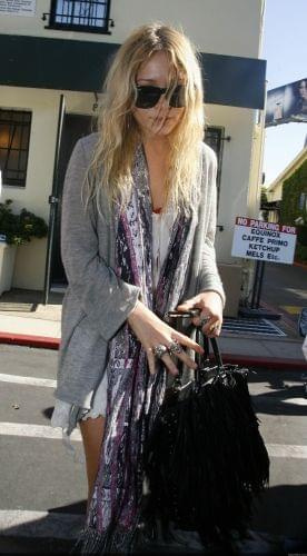 MK shopping at the Tracy Ross clothing store in West Hollywood-paparazzi październik 2007