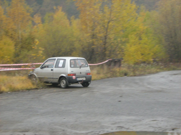 Kręciołek Dobczyce 28.10.07 Załoga Wójcik/ Szelerewicz fiat CC 700 :)