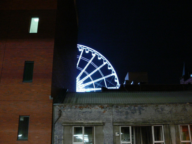 belfast eye and xmas tree