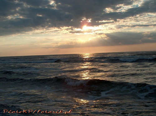 Krynica Morska 2007r. (lato) #Bałtyk #KrynicaMorska #Lato #Morze #Plaża #Urlop #Wczasy #Wypoczynek #ZachódSłońca