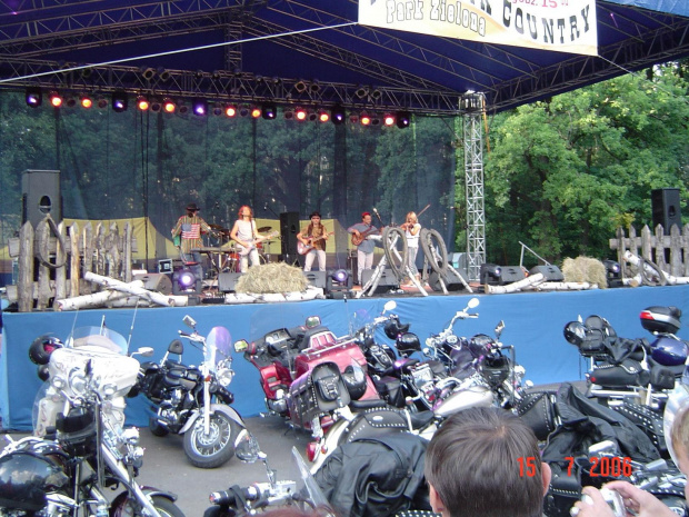 #XIIPiknikCountry #DąbrowaGórnicza2006 #motocykle #LongBob #Luciano #Veslari #WhiskeyRiver #Lonstar