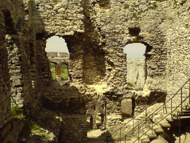Zamek w Ogrodzińcu po raz kolejny