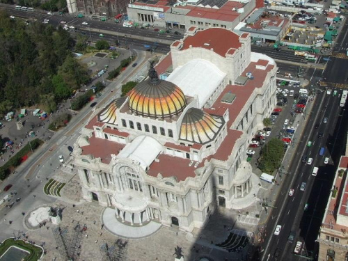 Przy Eje Central... #MiastoMeksyk #MexicoCity #CentroHistorico