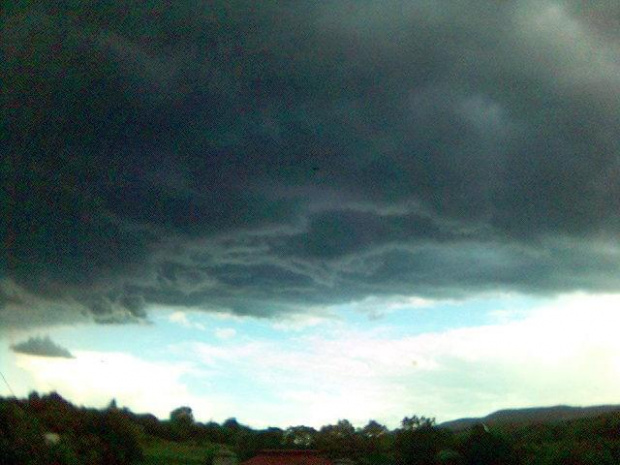 Storm Front. Wiem, że zdjęcie nie jest najlepszej jakości, ale pod reką miałam tylko telefon komórkowy...