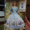 Lalka Barbie z serii Collectibles, na 100lecie książki Peter Rabbit