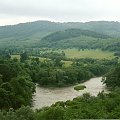 widok na rzekę San #Bieszczady #dolina #San