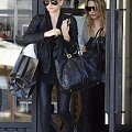 MK and Ash shopping at Barneys-paparazzi lipiec 2007