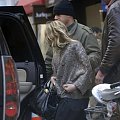 MK leaving a downtown office building-paparazzi marzec 2008