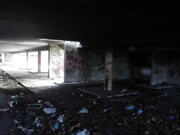 opuszczony, nieskonczony budynek poczty w sopocie #budynek #asg #poczta #beton #kondygnacja #OpuszczonaBudowla