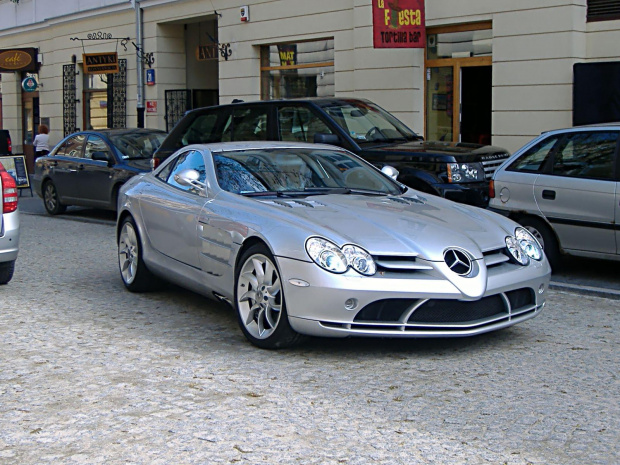 Mercedes SLR