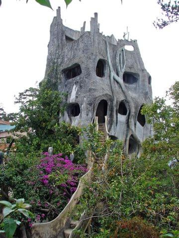 "Szalone domy" (crazy houses), Dalat