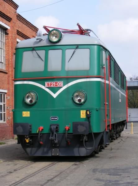 05.04.2008 Fabryka pojazdów szynowych ,,Bombardier Transportation,, we Wrocławiu ET21-09