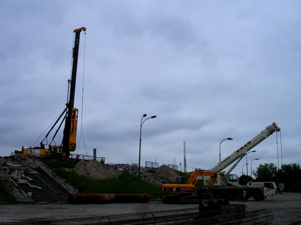 24 maja 2008. Szkoda, że fotografia nie przedstawia ruchu. Te maszny naprawdę się ruszały! :D #StadionDziesięciolecia #StadionNarodowy #uefa #Euro2012 #Warszawa