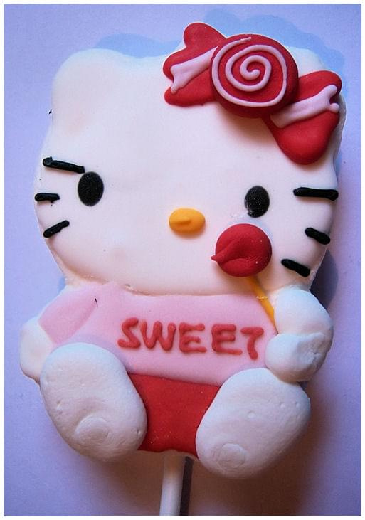 Hello Kitty piankowy lizak :)