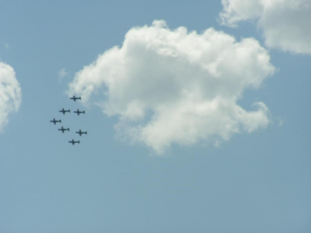 #samolot #samoloty #lotnictwo #akrobacja #niebo #WPowietrzu #chmury #AkrobacjePodniebne #Orliki