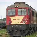 04.07.2008 (060Da-1701) właśność spółki PTKiGK Rybnik - a właściwie teraz PCC Rail, stoi na bocznym torze w Kostrzynie i oczekuje na pociąg który poprowadzi wraz z 181. #D060Da #kolej #prywaciaż #PTKiGKRybnik #Kostrzyn