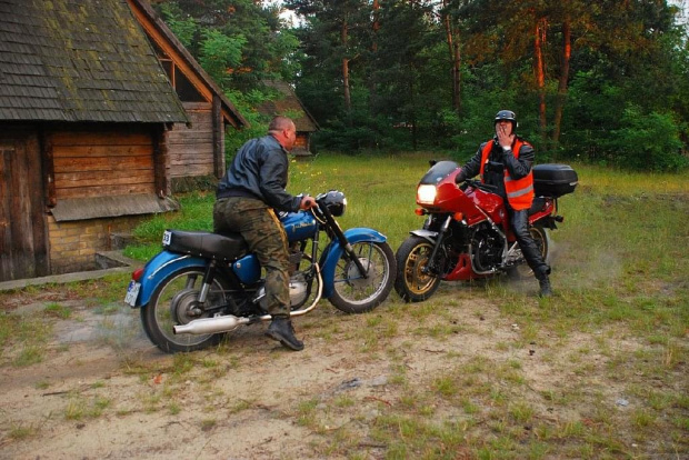 Zamość -Majdan Sopocki RAJD #IRajdNocnyMotocykliZabytkowych #HoryniecZdrój #Kresy2008