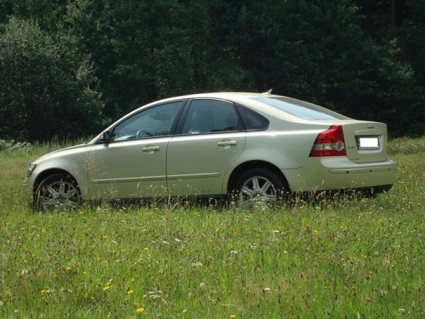 Volvo s40