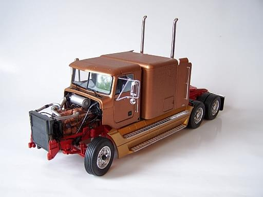 Freightliner FLD 120 Italeri 1:24