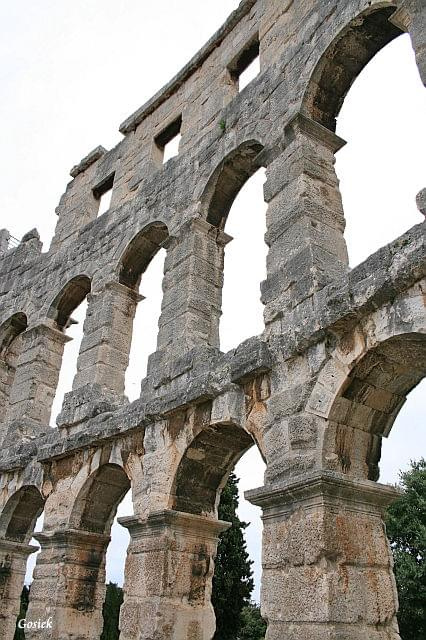 Istria -- amfiteatr w Puli
