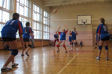 kibicuję :) #mecz #rozgrywki #siatkówka #PiłkaSiatkowa #boisko #szkoła #SalaGimnastyczna