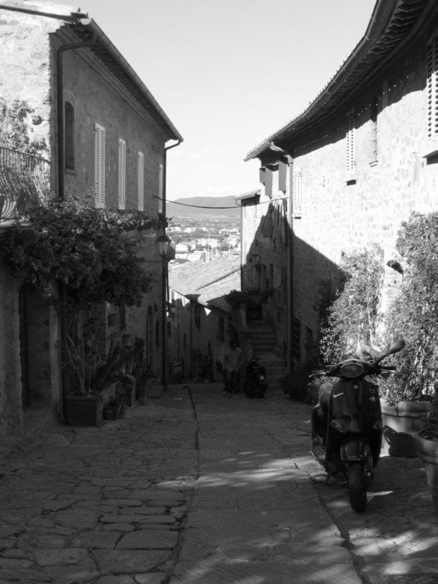 Castelllione della Pescaia czas sjesty :-))) #Wakacje