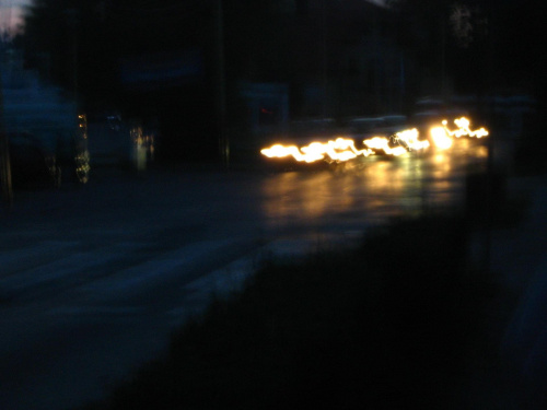 #samochód #światła #noc