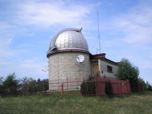 Obserwatorium astronomiczne AP w Krakowie na Sucorze #góry #gorce #rower #turbacz #beskidy