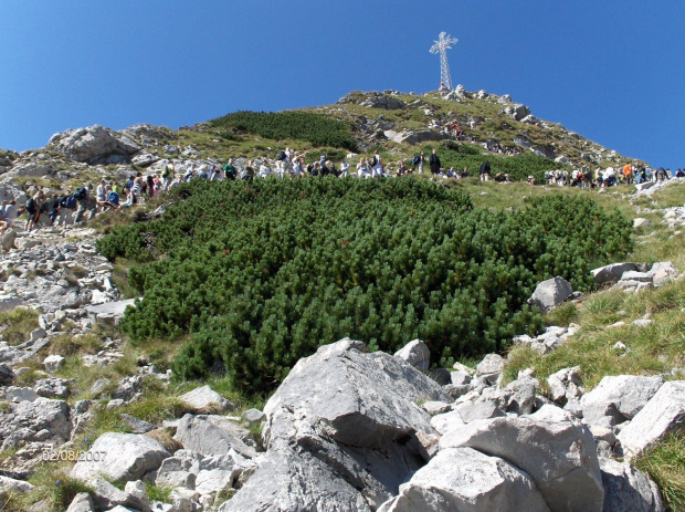 Za czym kolejka ta stoi? #Tatry