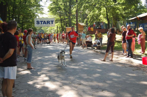 Każdy piesek ze swoim panem musiał przebiec 4,7 km. #Rekreacja