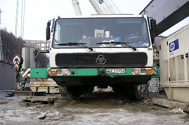 #dźwig #ciężarówka #ciężarowy #samochód #budowa #maszyna #maszyny #budowlana #budowlane #krupp #stróża