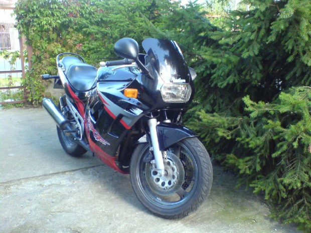 #GSXFGSX600F