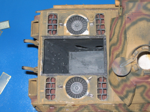 Panther G 1-25 scale